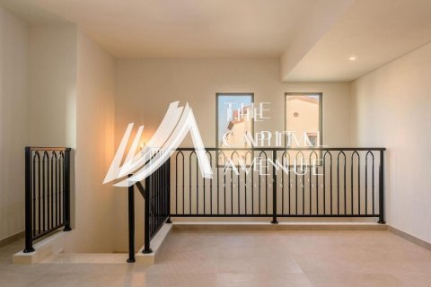 Vila v Khalifa City, Abu Dhabi, SAE 6 ložnice, 514 m² Č.: 605002 - fotografie 11