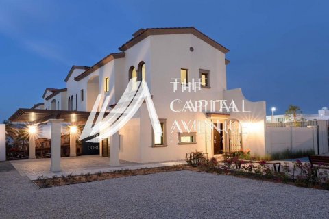 Vila v Khalifa City, Abu Dhabi, SAE 6 ložnice, 514 m² Č.: 605002 - fotografie 1