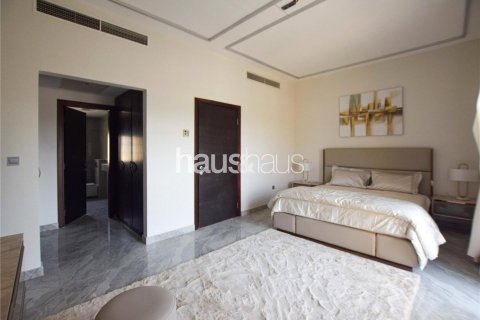 Townhouse in Jumeirah Village Triangle, Dubai, UAE 2 bedrooms, 152 sq.m. № 625856 - photo 4