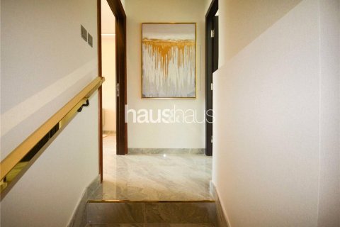 Townhouse in Jumeirah Village Triangle, Dubai, UAE 2 bedrooms, 152 sq.m. № 625856 - photo 12