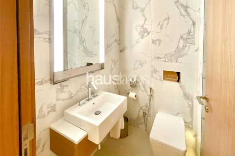 Downtown Dubai (Downtown Burj Dubai), UAE의 판매용 아파트 침실 2개, 110제곱미터 번호 625860 - 사진 13
