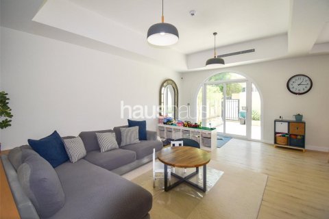 Villa in vendita a Arabian Ranches, Dubai, EAU 2 camere da letto, 206 mq. № 625961 - foto 4