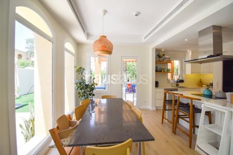Villa in vendita a Arabian Ranches, Dubai, EAU 2 camere da letto, 206 mq. № 625961 - foto 5