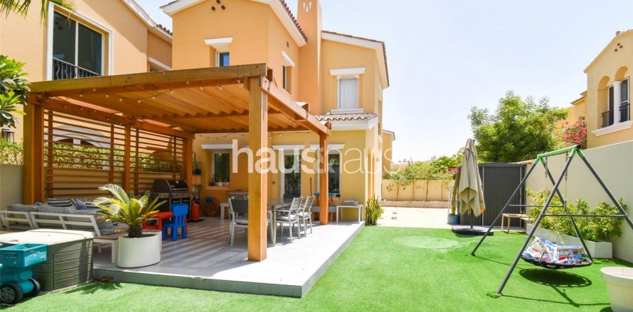 Villa a Arabian Ranches, Dubai, EAU 2 camere da letto, 206 mq. № 625961