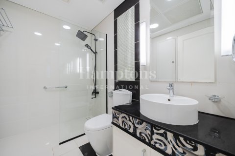 Appartamento in affitto a Downtown Dubai (Downtown Burj Dubai), Dubai, EAU 3 camere da letto, 141.67986209 mq. № 595264 - foto 16