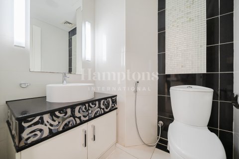 Appartamento in affitto a Downtown Dubai (Downtown Burj Dubai), Dubai, EAU 3 camere da letto, 141.67986209 mq. № 595264 - foto 5