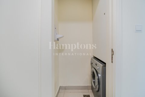 Appartamento in affitto a Downtown Dubai (Downtown Burj Dubai), Dubai, EAU 3 camere da letto, 141.67986209 mq. № 595264 - foto 1