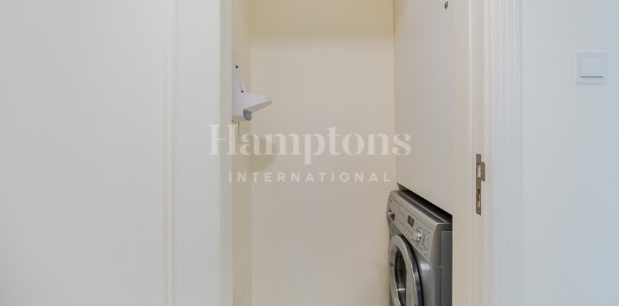 Appartamento a Downtown Dubai (Downtown Burj Dubai), Dubai, EAU 3 camere da letto, 141.68 mq. № 595264