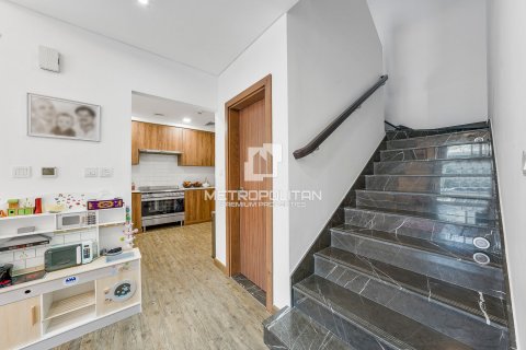 טאונהאוס למכירה ב Mudon, Dubai, איחוד האמירויות  3 חדרי שינה, 180 מ"ר, מספר 592054 - תמונה 16