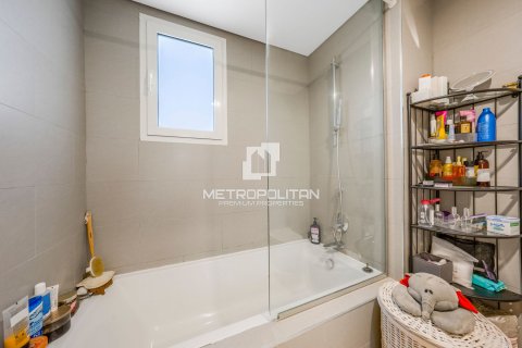 טאונהאוס למכירה ב Mudon, Dubai, איחוד האמירויות  3 חדרי שינה, 180 מ"ר, מספר 592054 - תמונה 27