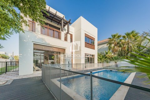 阿联酋 Dubai Mohammed Bin Rashid City 待租 : 4 卧, 730 平方米 , 编号592055 - 照片 17