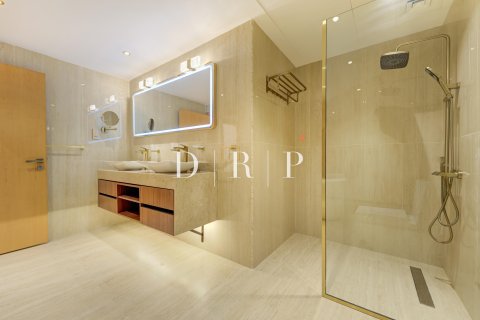 Müüa korter asukohaga Palm Jumeirah, Dubai, AÜE: 3 magamistoaga, 200.6 m² Nr 563346 - pilt 19