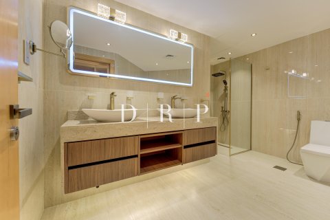 Müüa korter asukohaga Palm Jumeirah, Dubai, AÜE: 3 magamistoaga, 200.6 m² Nr 563346 - pilt 23