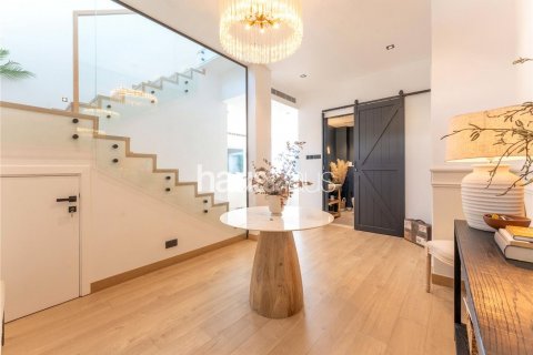 Vila v The Springs, Dubai, SAE 3 ložnice, 260 m² Č.: 625227 - fotografie 26