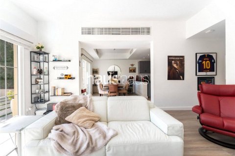 Vila v The Springs, Dubai, SAE 3 ložnice, 240 m² Č.: 625226 - fotografie 19