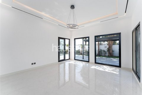 Villa in Meadows, Dubai, UAE 6 bedrooms, 457 sq.m. № 625228 - photo 25
