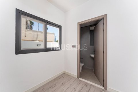 Villa in Meadows, Dubai, UAE 6 bedrooms, 457 sq.m. № 625228 - photo 27