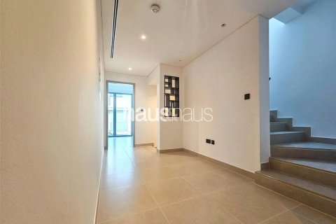 Vila v Tilal Al Ghaf, Dubai, SAE 5 ložnice, 317 m² Č.: 626049 - fotografie 15