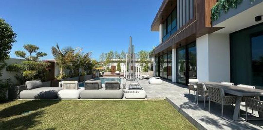 Vila v Ghantoot, Abu Dhabi, SAE 3 ložnice, 300 m² Č.: 550310