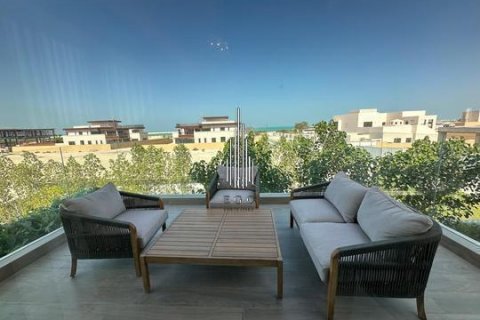 Vila v Ghantoot, Abu Dhabi, SAE 3 ložnice, 300 m² Č.: 550310 - fotografie 2
