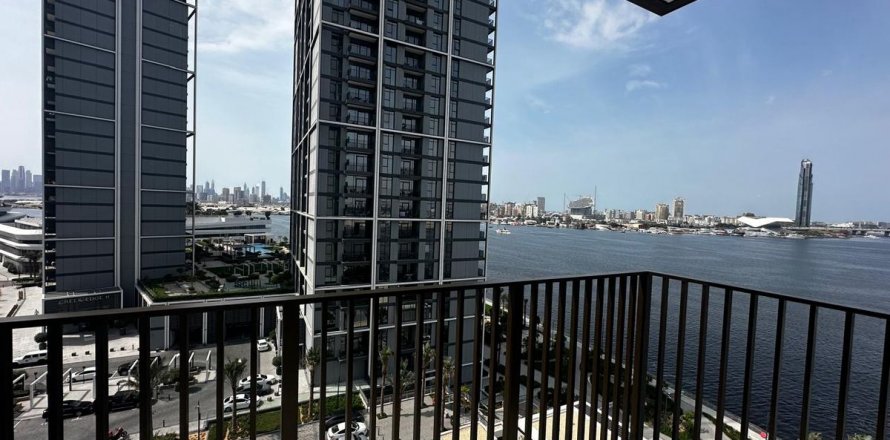 Korter asukohaga Dubai, AÜE: 2 magamistoaga, 105.2 m² Nr 585621