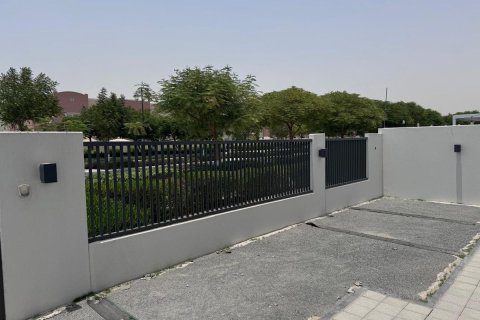 Stadthaus zum Verkauf in Dubai, VAE 4 Schlafzimmer, 233.8 m2 Nr. 596285 - Foto 14