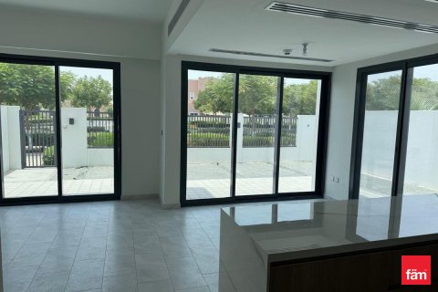 Řadový dům v Dubai, SAE 4 ložnice, 233.8 m² Č.: 596285 - fotografie 12