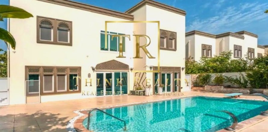 Jumeirah Park、Dubai、UAEにあるヴィラ 3ベッドルーム、701 m2 No368098