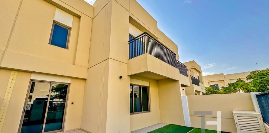 Townhouse di Town Square, Dubai, UEA 3 kamar tidur, 196 m2 nomor 590248