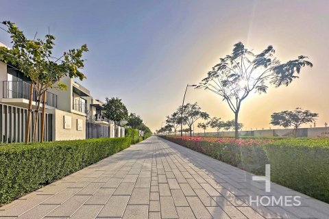 Řadový dům v The Valley, Dubai, SAE 3 ložnice, 188 m² Č.: 586754 - fotografie 22