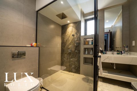 Vila v Nadd Al Sheba, Dubai, SAE 4 ložnice, 465 m² Č.: 627608 - fotografie 19