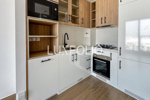 Apartment in Town Square, Dubai, UAE 1 bedroom, 45 sq.m. № 627606 - photo 4