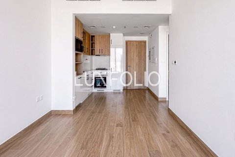 Apartment in Town Square, Dubai, UAE 1 bedroom, 45 sq.m. № 627606 - photo 6
