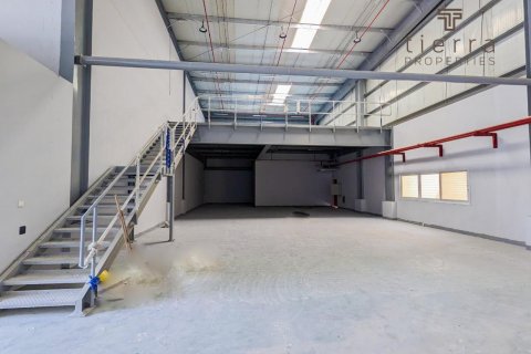 Al Barsha, Dubai, संयुक्त अरब अमीरात में गोदाम, 594.6 वर्ग मीटर, संख्या 569323 - फ़ोटो 1