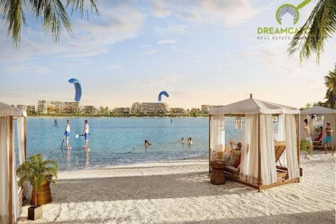דירה למכירה ב Umm Al Quwain Marina, Umm Al Quwain, איחוד האמירויות  2 חדרי שינה, 60.9 מ"ר, מספר 588810 - תמונה 2