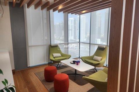 Zyrë në Dubai Marina, Emiratet e Bashkuara Arabe 1055.9 m2. № 591728 - Foto 8