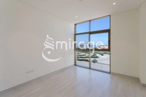 Řadový dům v Abu Dhabi, SAE 3 ložnice, 269 m² Č.: 550267 - fotografie 8