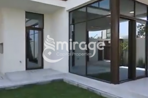 Řadový dům v Abu Dhabi, SAE 3 ložnice, 269 m² Č.: 550267 - fotografie 2