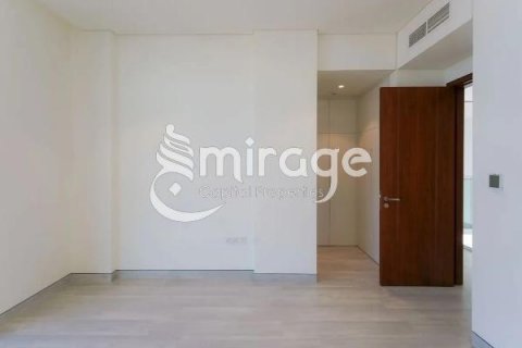 Řadový dům v Abu Dhabi, SAE 3 ložnice, 269 m² Č.: 550267 - fotografie 6