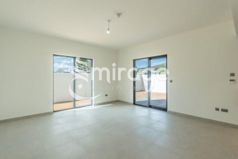 Vilë në Yas Island, Abu Dhabi, Emiratet e Bashkuara Arabe 4 dhoma gjumi, 324.4 m2. № 550206 - Foto 5