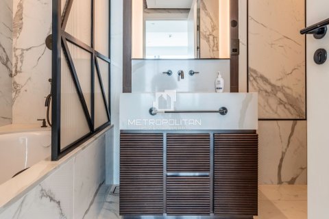 Apartmen di Jumeirah Lake Towers, Dubai, UAE 1 bilik tidur, 78 meter persegi № 592295 - foto 19