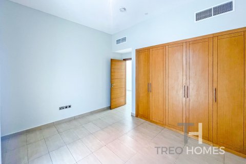 Vilë në Jumeirah Park, Dubai, Emiratet e Bashkuara Arabe 4 dhoma gjumi, 386 m2. № 586591 - Foto 12