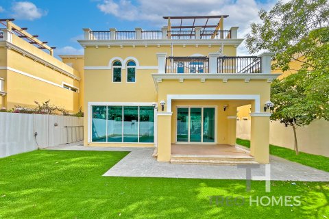 Vilë në Jumeirah Park, Dubai, Emiratet e Bashkuara Arabe 4 dhoma gjumi, 386 m2. № 586591 - Foto 2
