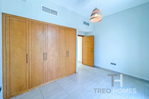 Vilë në Jumeirah Park, Dubai, Emiratet e Bashkuara Arabe 4 dhoma gjumi, 386 m2. № 586591 - Foto 11