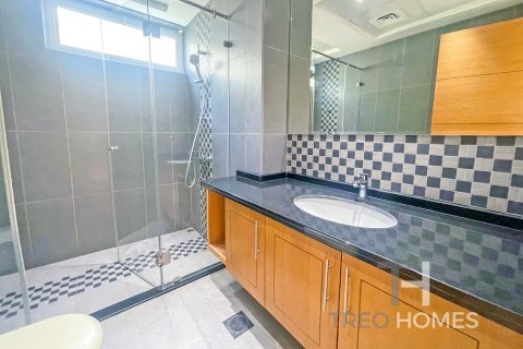Vilë në Jumeirah Park, Dubai, Emiratet e Bashkuara Arabe 4 dhoma gjumi, 386 m2. № 586591 - Foto 17