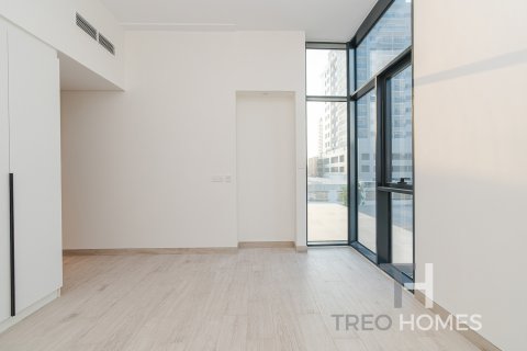 Villa te huur in Al Furjan, Dubai, VAE 4 slaapkamers, 331 vr.m., nr 586592 - foto 16