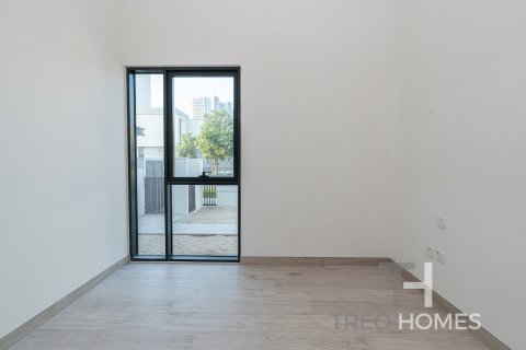 Villa te huur in Al Furjan, Dubai, VAE 4 slaapkamers, 331 vr.m., nr 586592 - foto 8