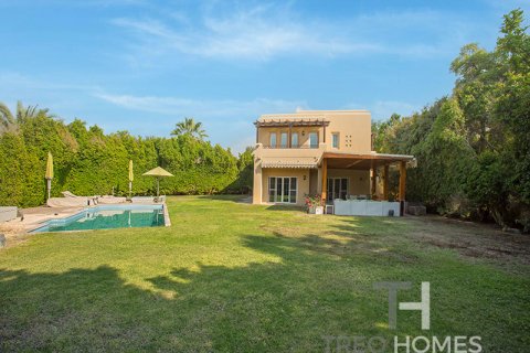 Vilë në Arabian Ranches, Dubai, Emiratet e Bashkuara Arabe 5 dhoma gjumi, 1273 m2. № 586524 - Foto 2