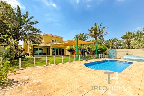 Vilë në Jumeirah Park, Dubai, Emiratet e Bashkuara Arabe 4 dhoma gjumi, 403 m2. № 586525 - Foto 1