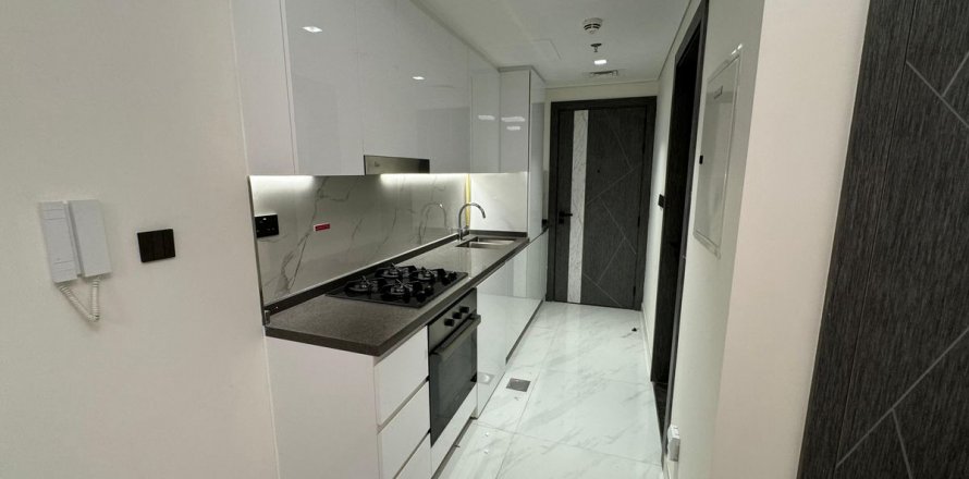Apartment in Arjan, Dubai, UAE 30.7 sq.m. № 575334